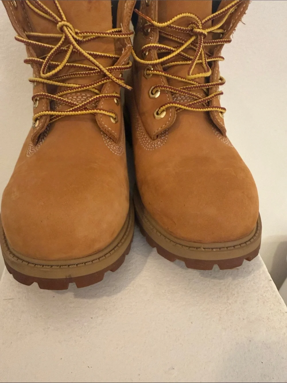 Timberland Boys Big Kid 6” Classic Work Boots - size 3. NWOB. Never worn.